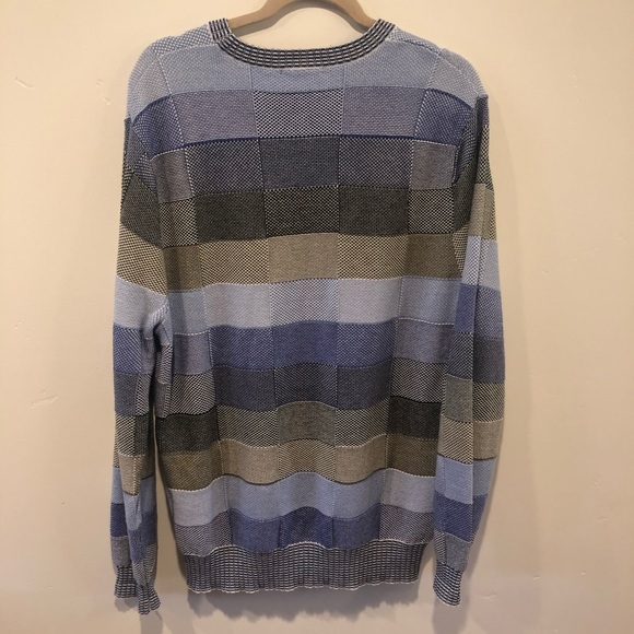 Norm Thompson Blue Color-block Sweater, Size L - Picture 2 of 7